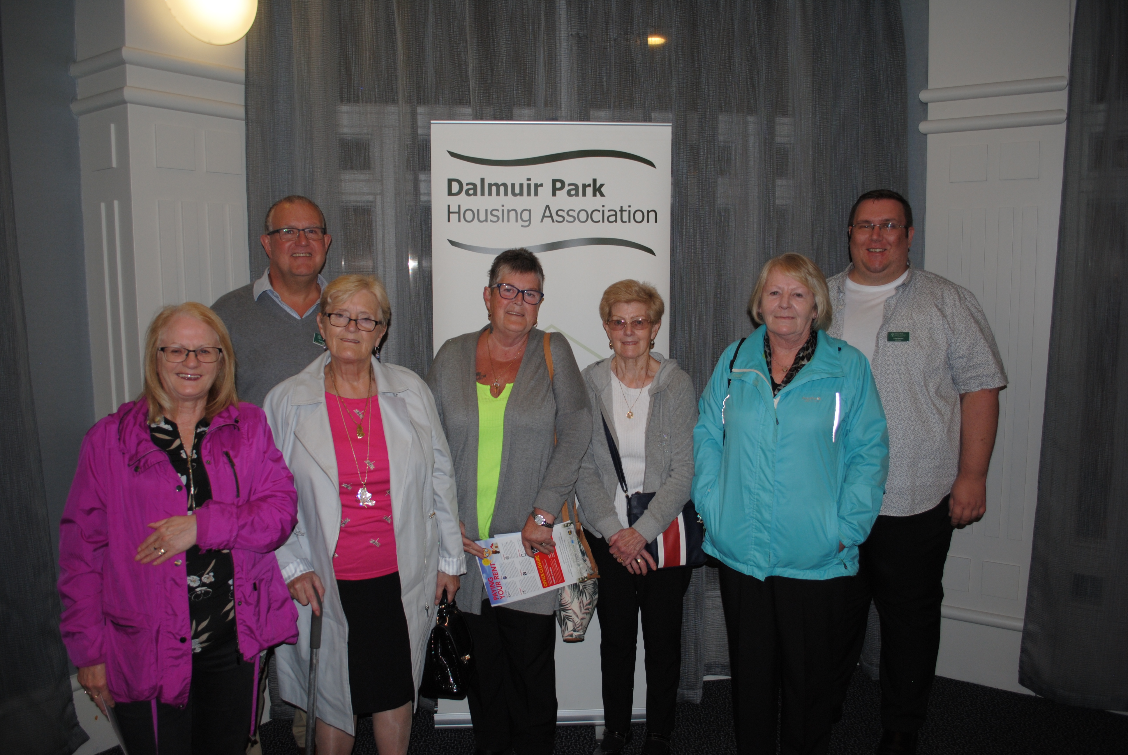 2019 Garden Competition Winners with DPHA Chair Gordon Laurie (Back Left) and Vice Chair Craig Edward (Back Right)